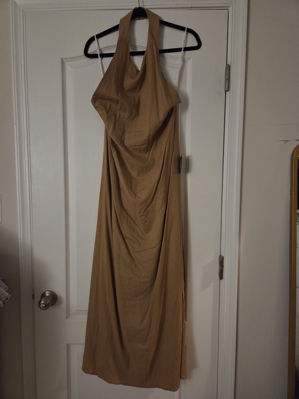 Lulus NWT Low Back Halter Neck Maxi Dress in Camel